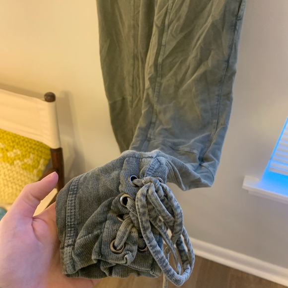 Free People zip up jumpsuit - Picture 4 of 7